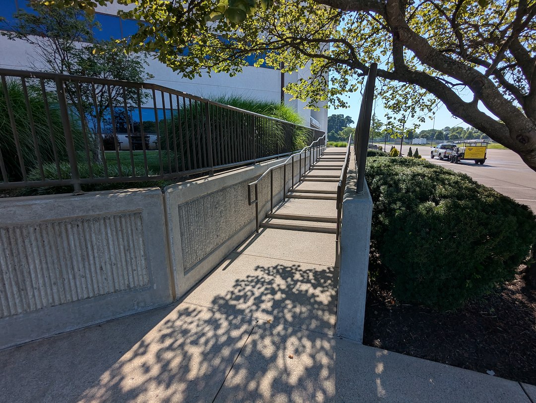 Colossal Concrete Restoration with Rust Removal
